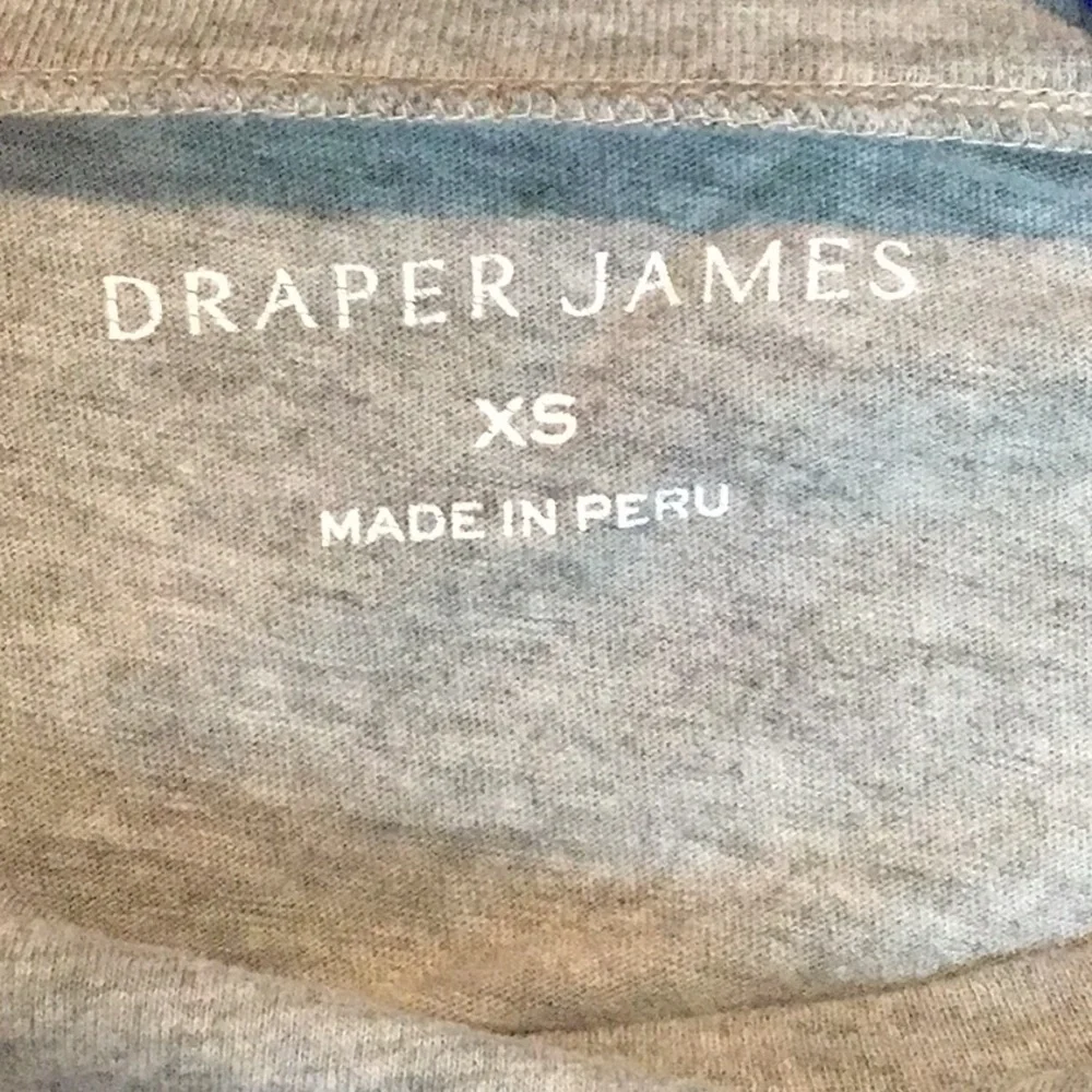 Dolly Parton 🎸 Draper James T-shirt 🌹 What would Dolly Do? - Picture 8 of 10